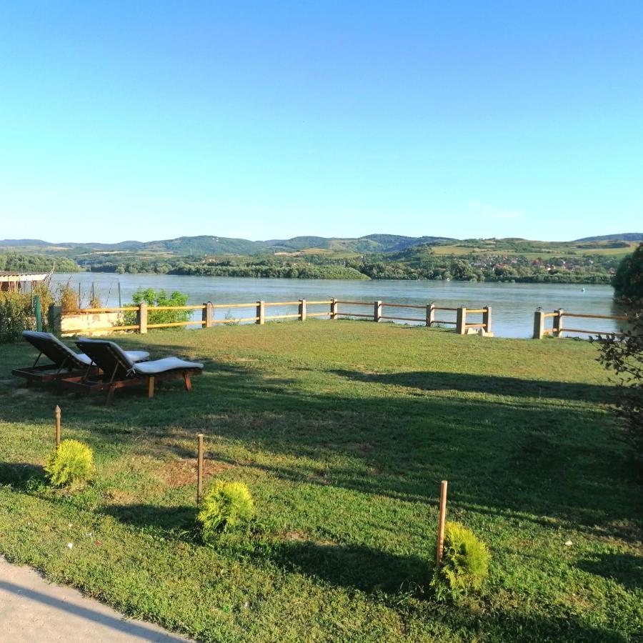 Captain'S House By The Danube River Cerevic المظهر الخارجي الصورة